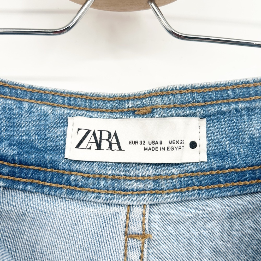 Zara Womens Medium Wash High Rise Raw Hem Baggy Wide Leg Barrel Jeans Size 0 - Picture 5 of 7